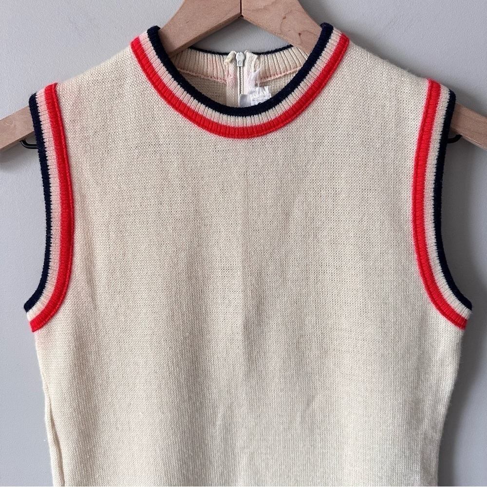 Vtg Jonathan Logan Wool Blend Nautical Sweater Vest Sz XS Coastal Grandma Preppy - Picture 2 of 15